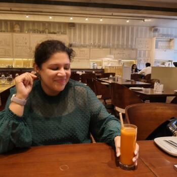 Babysitting job in Mumbai: babysitting job Dinella