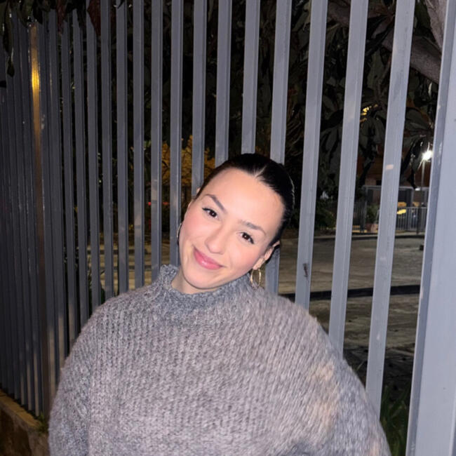 Babysitter in Peligros: Isabel