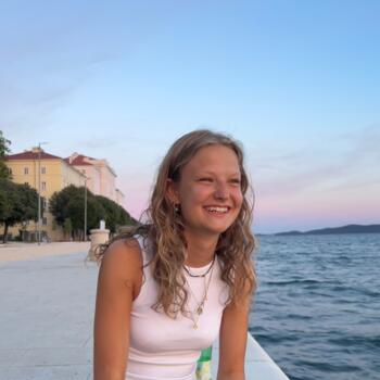 Baby-sitter Fleurieux-sur-l'Arbresle: Romane