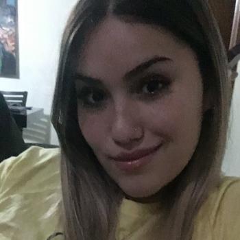 Babysitters in Villa Ballester: Nadia