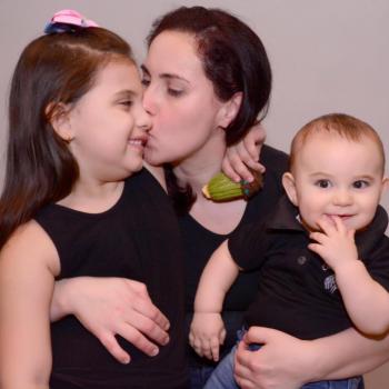 Babysitting Jobs in Canoas: babysitting job Roberta