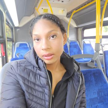 Babysitter in Richmond Hill: Driana