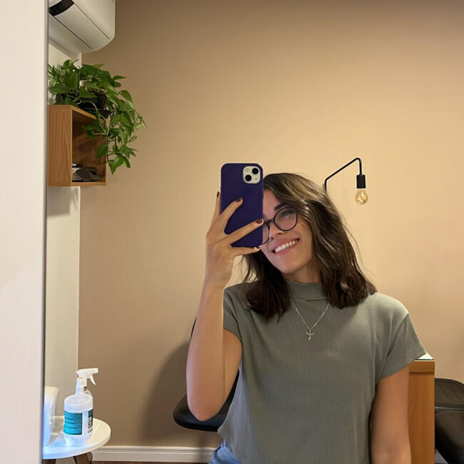 Babysitter in Limerick: Letícia