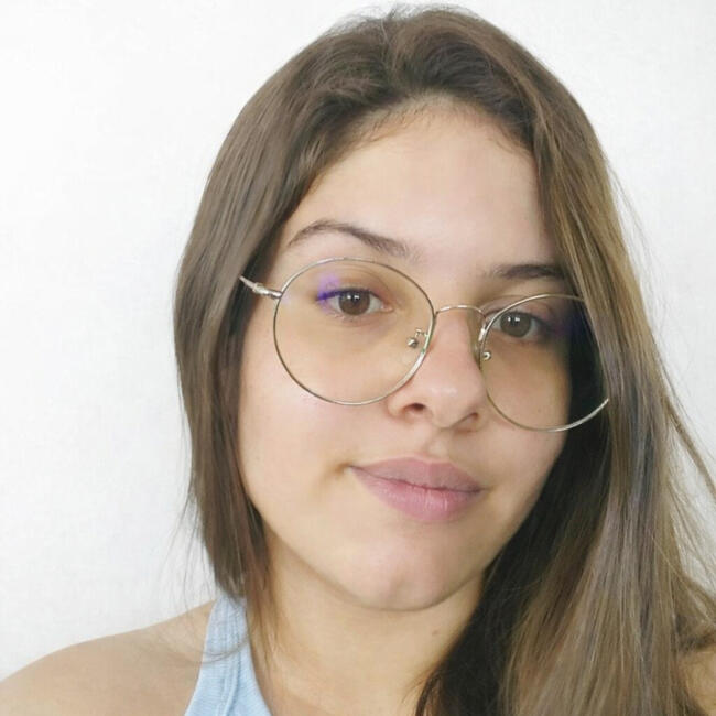 Babysitter in Fortaleza: Gabriela