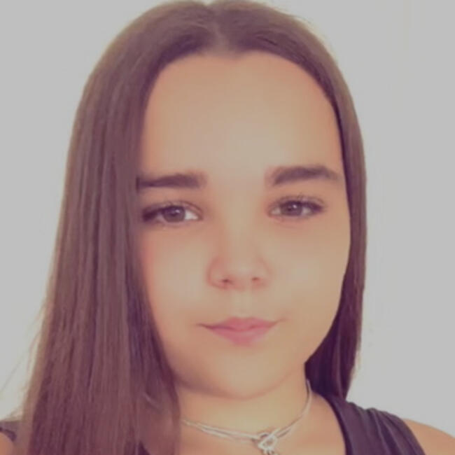 Babysitter in Le Crès: Manon