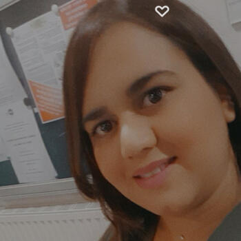 Niñera en Jouy-le-Moutier: Sarah