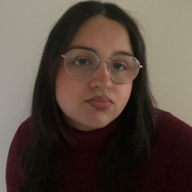 Babysitter in Lons-le-Saunier: Aïcha