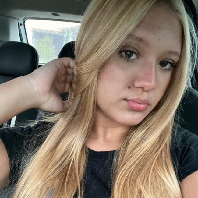 Babysitter in Araruama: Maria Julia
