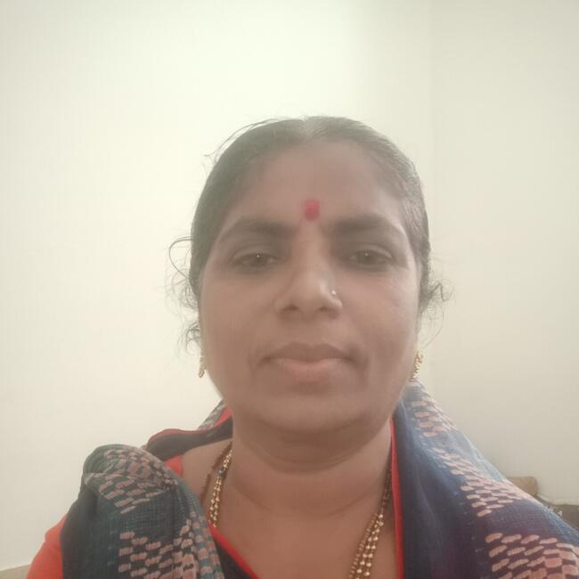 Nanny in Pune: Minakshi