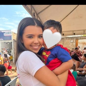 Babá em Uberlândia: Cristiana