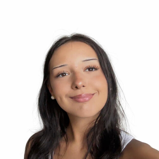 Babysitter in Sint-Pieters-Leeuw: Marine