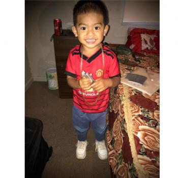 Babysitter in Melton: Keneth