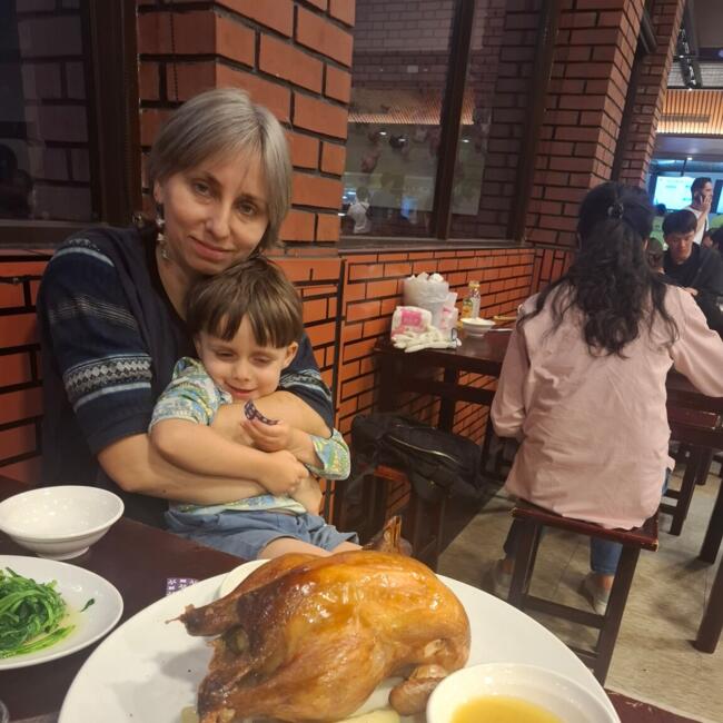 台北市的臨時保母工作: Elena