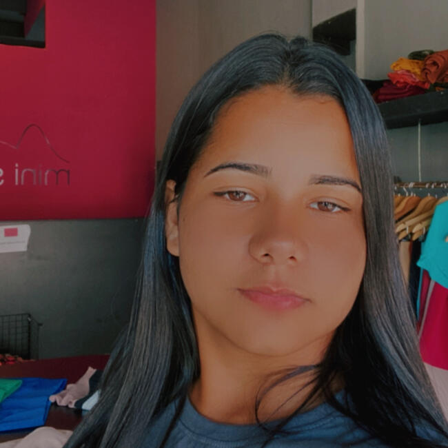 Babysitter in Serra: Jaqueleini