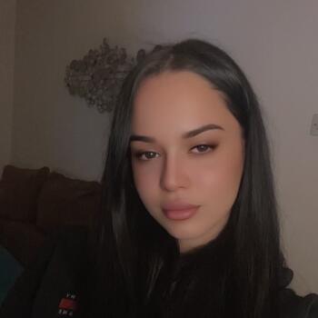 Bebisiterka u Niš: Anastasija