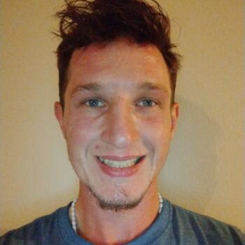 Babysitter Englewood: Max