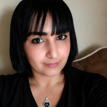Niñera en Salt: Hasna
