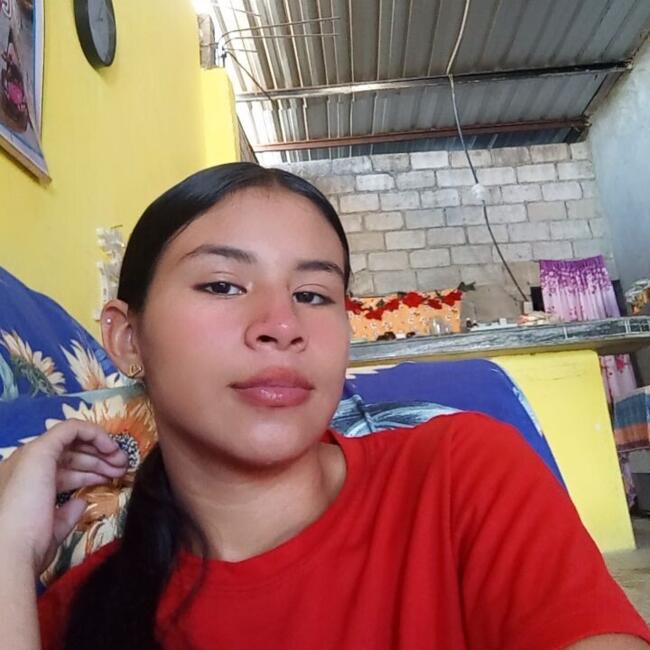 Niñera en Eloy Alfaro: Katherine