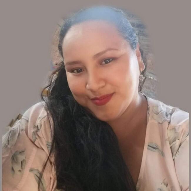 Niñera en Santa Elena: Karen