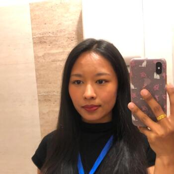 Babysitter Toronto: Ashma