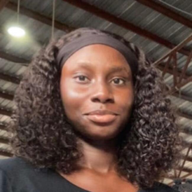 Babysitter in Lagos: Emokai