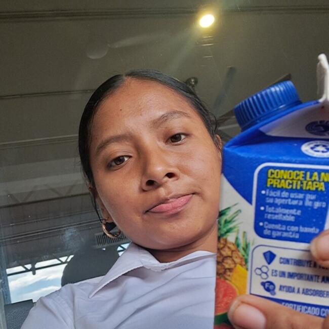 Babysitter in Burunga: Joana