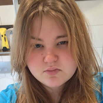 Babysitter in Weener: Inka
