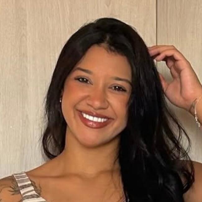 Babysitter in São José dos Campos: Bárbara