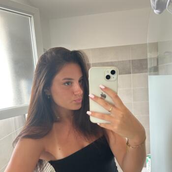 Babysitter in Le Crès: Loane