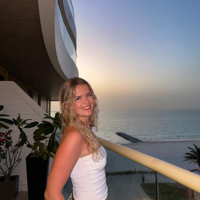 Babysitter in Amsterdam: Dior Kami