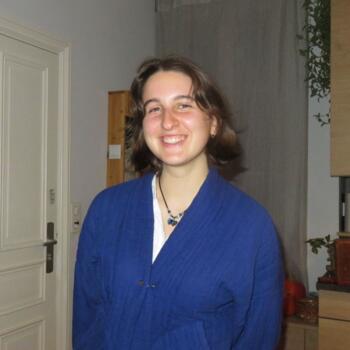 Babysitter in Clermont-Ferrand: Joanna