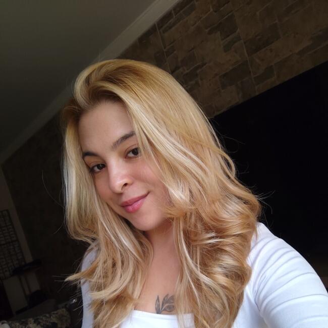 Babysitter in Cotia: Camila