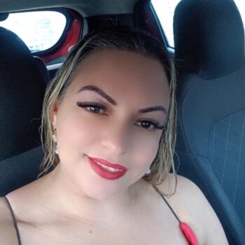 Babá em Viamão: Janaina