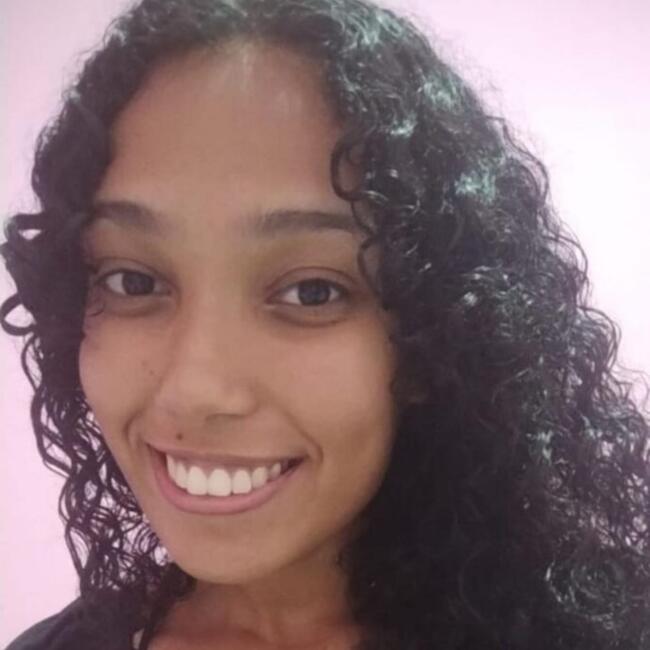 Babysitter in Belford Roxo: Leticia