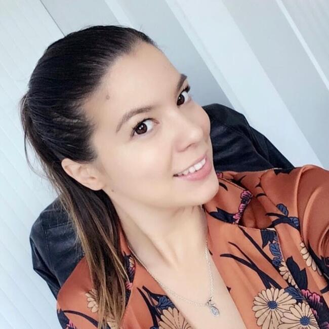 Trabalho de babysitting em Viana do Castelo: Claudia