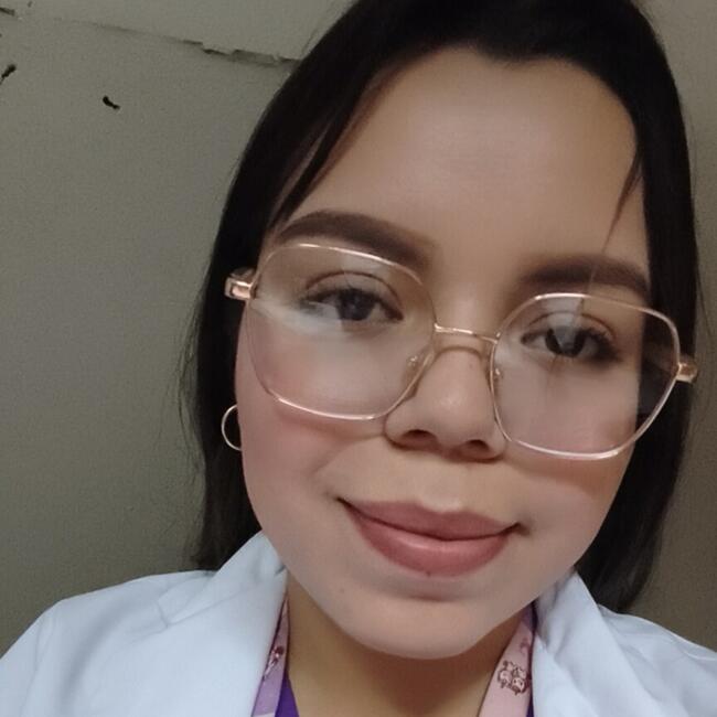 Babysitter in Apopa: Isabel