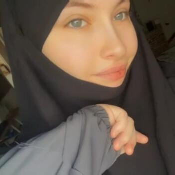 Babysitter in Loos: Amélie