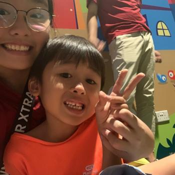 Babysitter Singapore: Joey