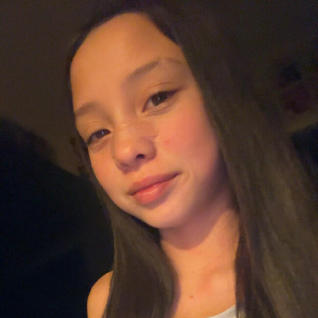 Babysitter in Okotoks: Victoria