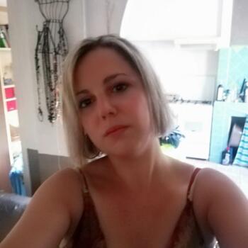 Baby-sitter in Montescot: Maëva