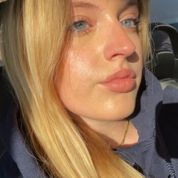 Babysitter a Bari: Laura