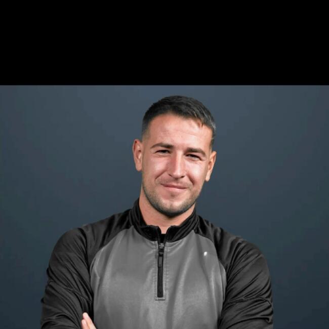 Babysitter in Filyro: Θοδωρης