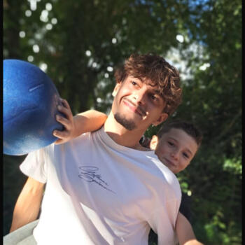 Babysitter in Bordeaux: Gabriele