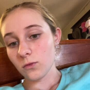 Babysitter in Dubbo: Chloe