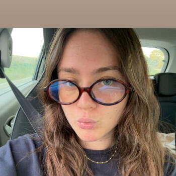 Baby-sitter Domessargues: Lea