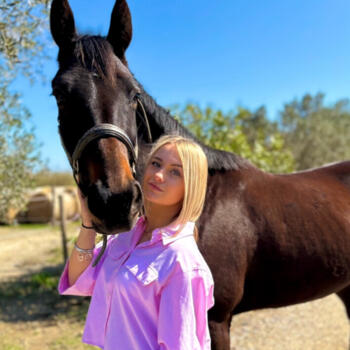 Babysitter in Saint-Laurent-de-la-Salanque: Thelya