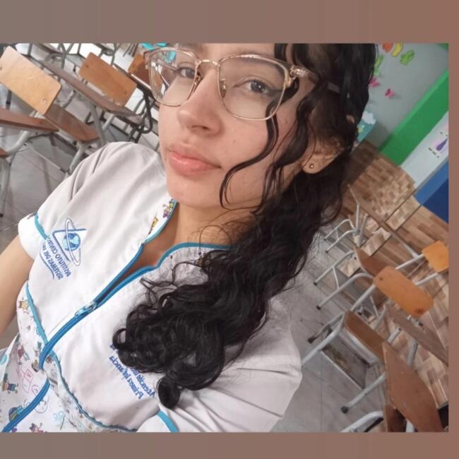 Babysitter in Santiago de Cali: Stefanny victoria