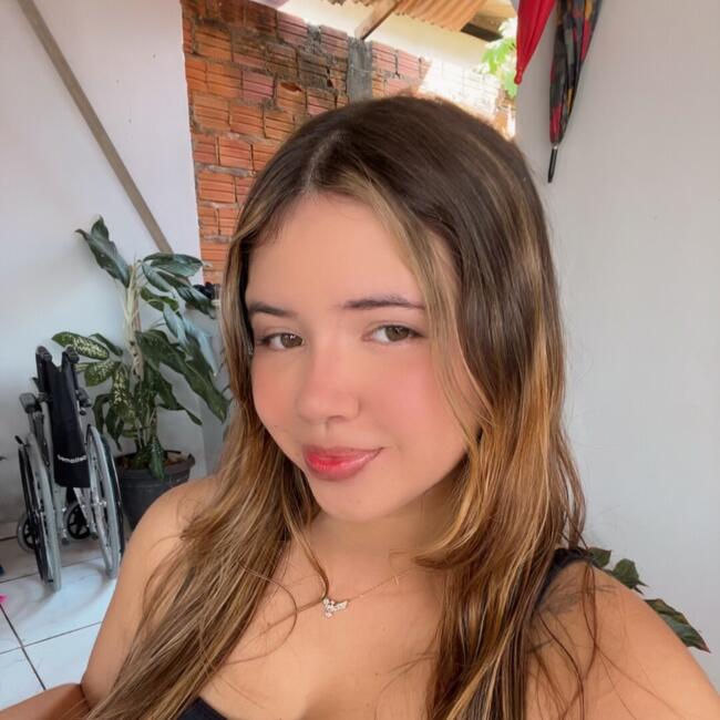 Babysitter in Macapá: Isabelly