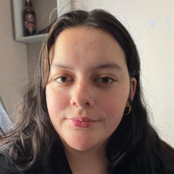 Babysitter in Auckland: Kaitlyn
