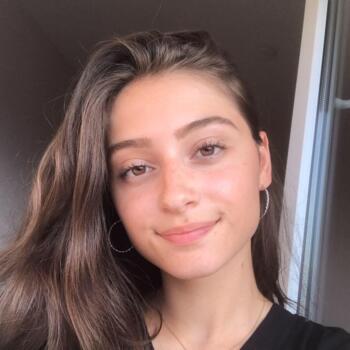 Baby-sitter in Asnières-sur-Seine: Claire